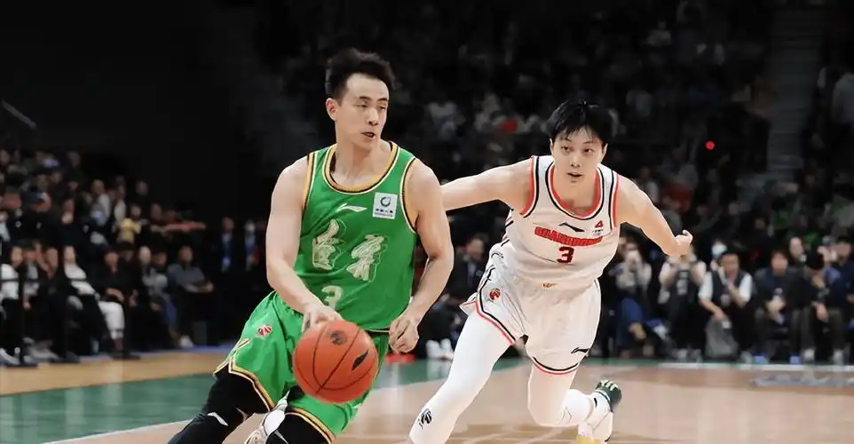 原创辽宁队后场告急饱受伤病困扰杨鸣遇执教以来最大困难