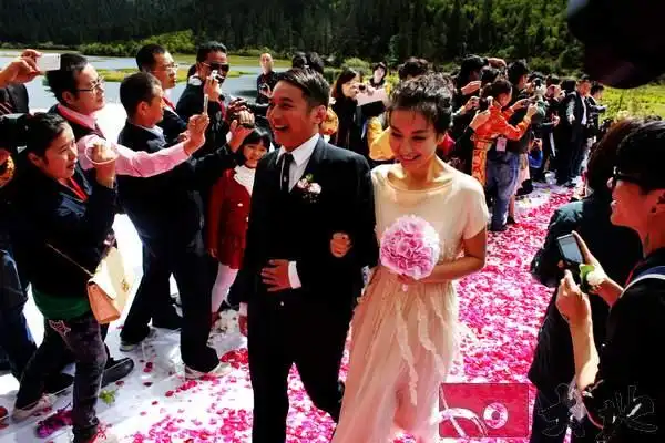 张杰谢娜婚礼筹办及宣传