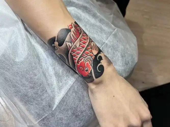 南京纹身  #纹身手稿  #纹身设计  #传统纹身  #鲤鱼纹身  #手环纹