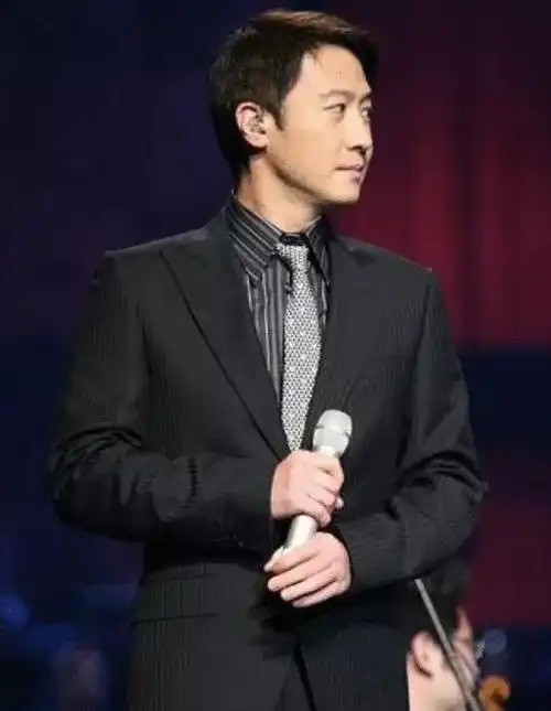 天王黎明二十九岁时的颜值是什么水平为什么