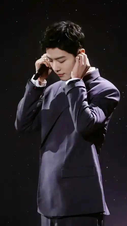 肖战2020腾讯星光大赏