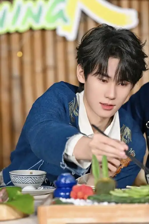 张真源奔跑吧##奔跑吧