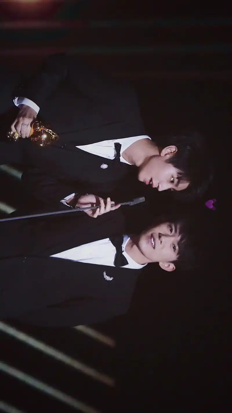 千凯千 521,一些可以做壁纸的美图,按需取(图源水印,侵 - 抖音