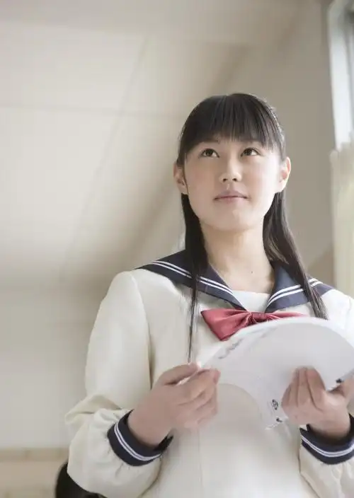 青涩初中女学生第42张