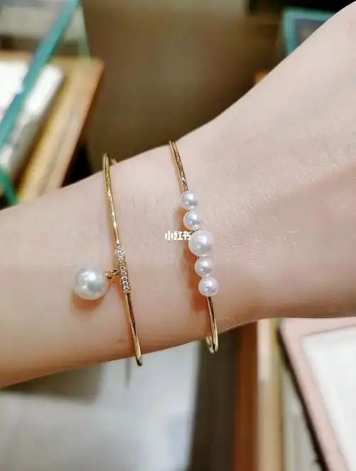 谢瑞麟珍珠手镯