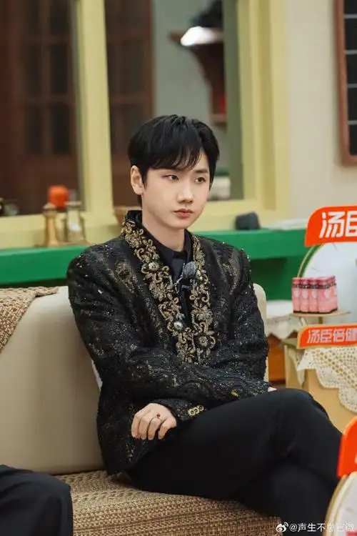 【#声生不息家年华#精彩剧照大放送】@汪苏泷一心无累 四季良辰「心中