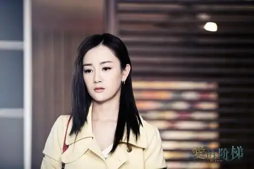 张檬饰陈秋妍张睿饰张皓天《爱的阶梯》三兄弟邹廷威饰路风新浪娱乐讯