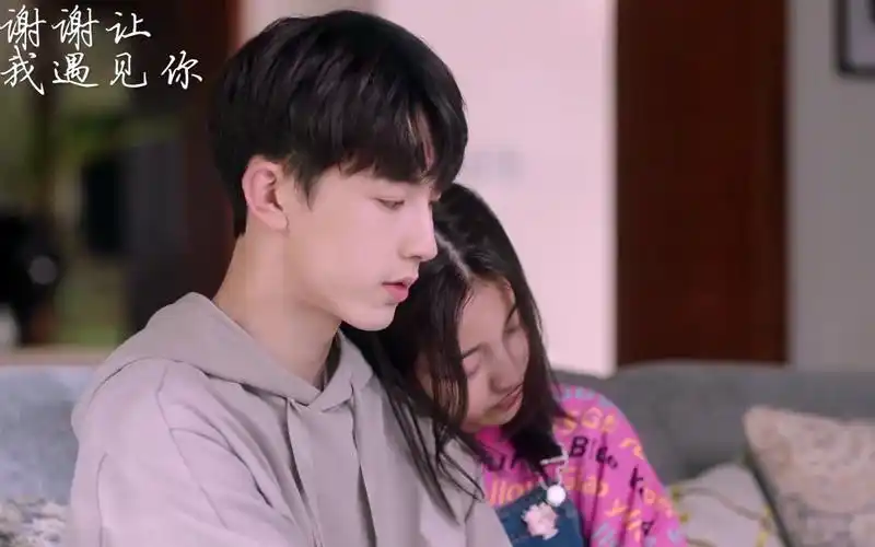 郭俊辰x万鹏天才少年和元气少女的恋爱故事