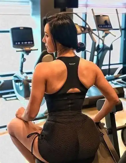 韩国翘臀第一人