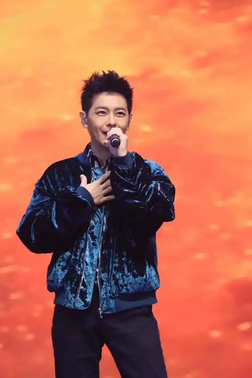 你是龙港最闪耀的林志颖一大波高清照片正在向你走来