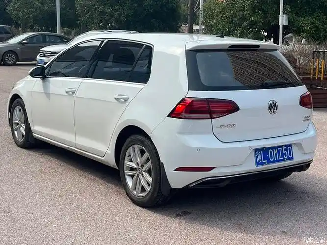 大众高尔夫2019款280tsi自动舒适型行驶6