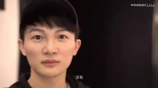 周深##周深好听#是不是会有挺多人没看过这一小段,又嫩又漂亮的素照