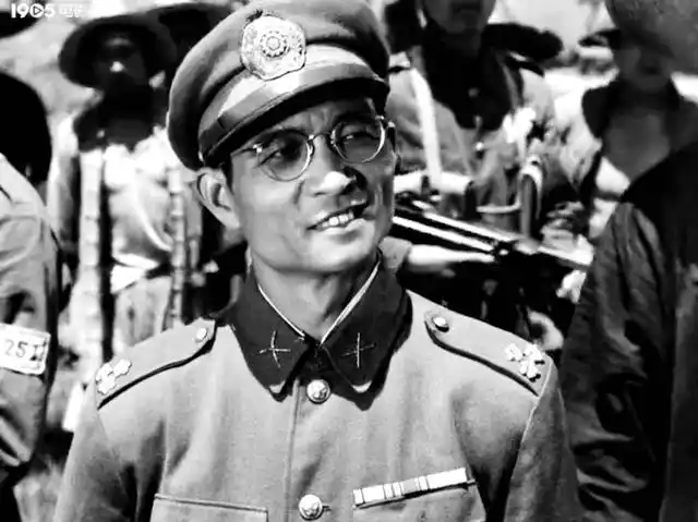 著名演员中叔皇:《渡江侦察记》演杨威,《独立大队》饰叶永茂