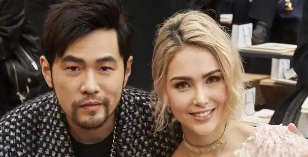 而当他与昆凌结婚时,更是引起了轰动.