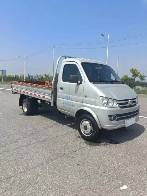 18年9月上户长安新豹单排后双轮,1.5排量,空调,助力方向 - 抖音