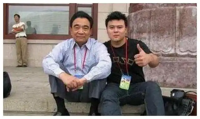 杨钰莹|赖文峰|鲍毅_新浪新闻