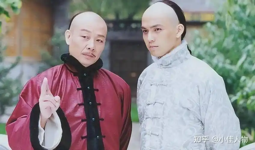 就在钟汉良一筹莫展之际,他遇到了贵人.这个贵人就是歌手邰正宵.