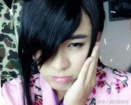 《跑男》男成员换上女装,李晨时尚,鹿晗惊艳,陈赫美得认不出!