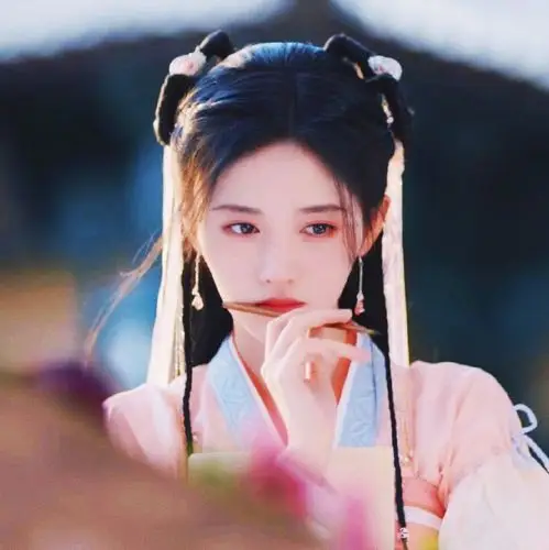 植物多肉 生活百科 搞笑萌宠 人文艺术 设计 古风 壁纸 旅行 头像