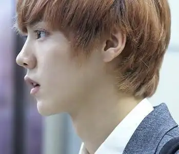 鹿晗杨洋侧脸很精致男生侧脸好看气质好