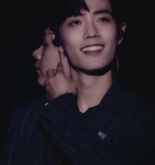 肖战叫治愈系顶流的真实原因被曝光!与粉丝相关,更因为这个特点