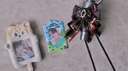 路上的应援棒不要随便乱捡,不然