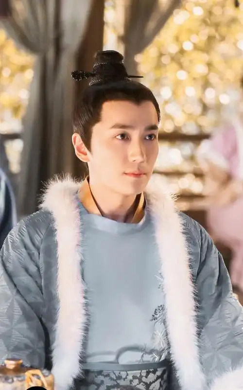 《消失的她》票房破10亿,朱一龙未来可期|演员|吴邪|大明嫔妃|古装