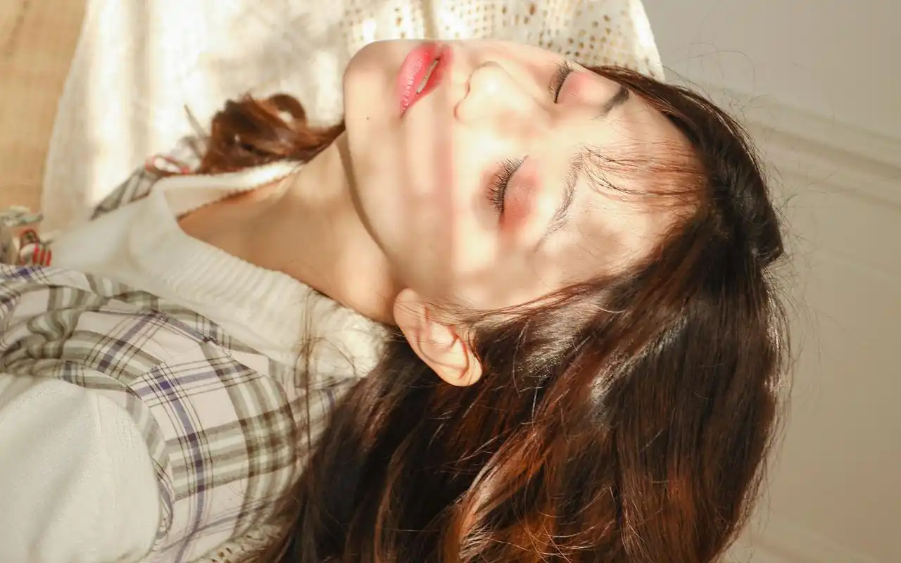 性感美女私房唯美写真高清电脑桌面壁纸