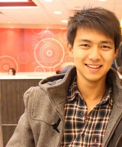 李现自曝上学没人追?大学时代旧照片流出,网友直呼我信你个鬼!