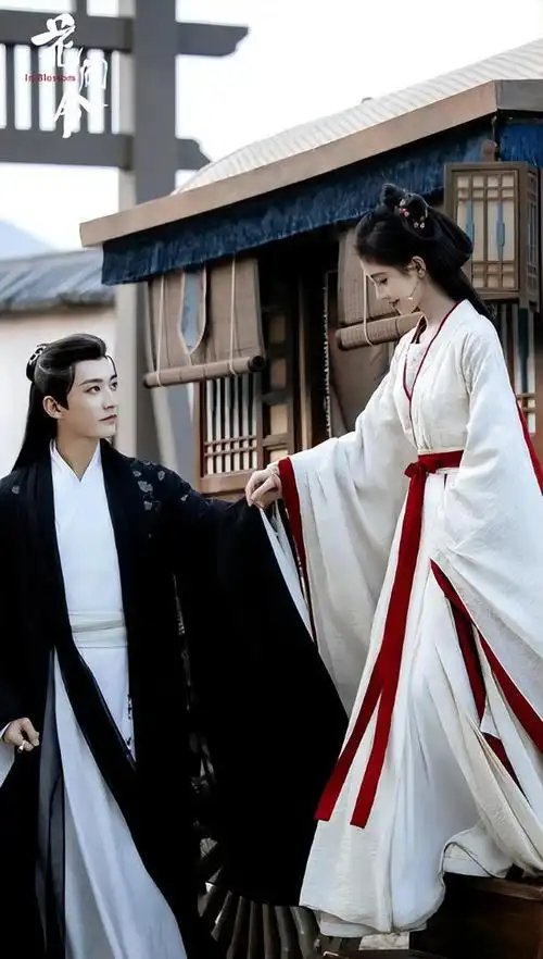 更重要的是:刘学义的演技一流,算得上是"小生"中的实力派,这一点,从他