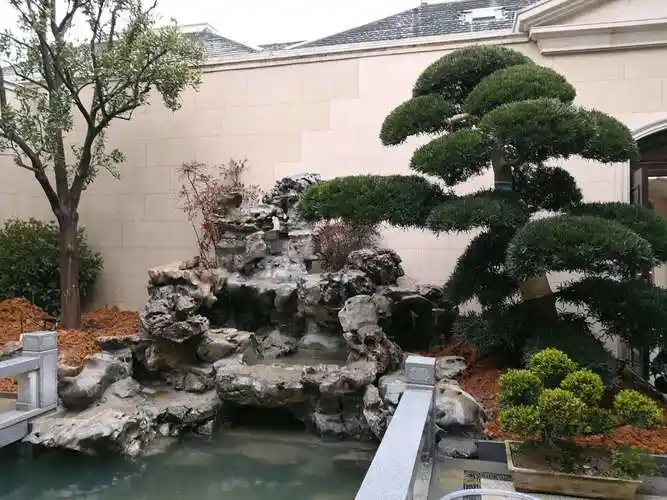 随州大型假山石制作太湖石围边流水点缀