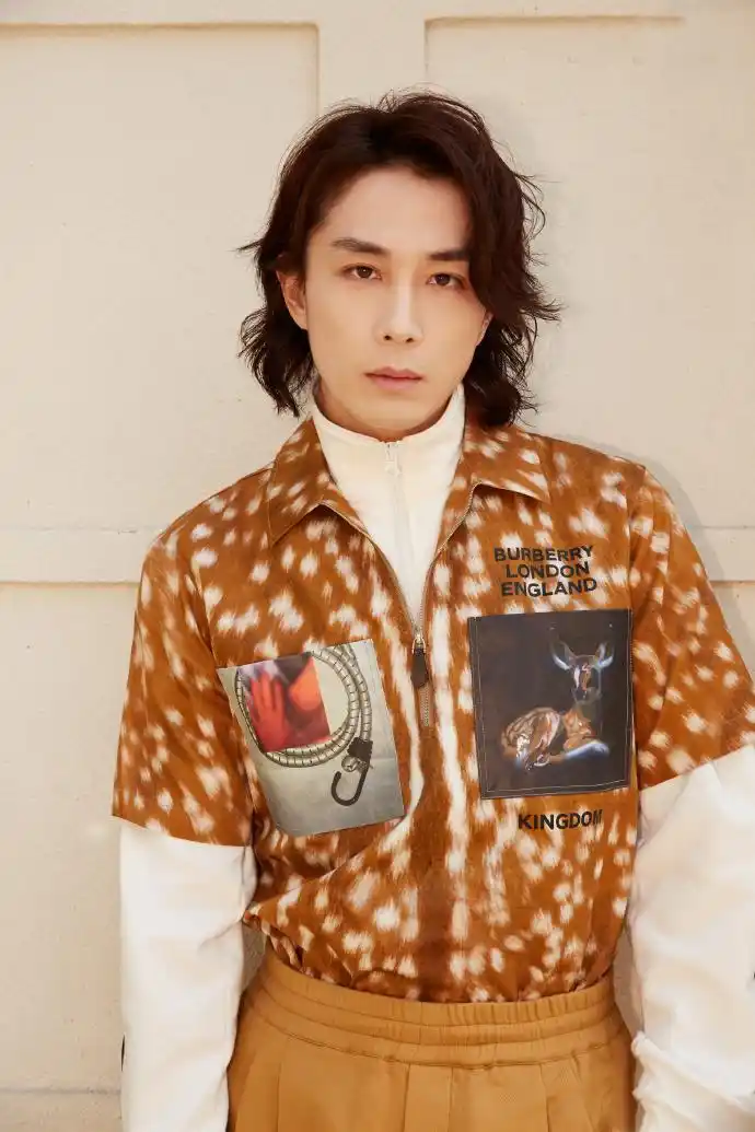 李承铉精致时髦帅气写真图片