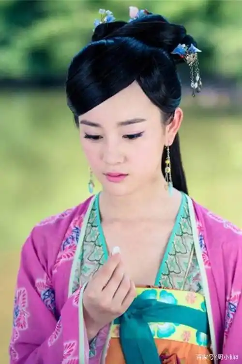 原创哪一版天龙八部中的王语嫣最惊艳刘亦菲都比不上她