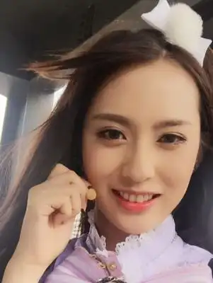 王子清 rayna(蕾娜) 个人简历资料最新消息_人物库-她时代