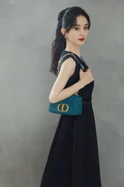 当赵丽颖被嘲讽土妞时,浪琴公开放话:"知性与优雅并非天生"_迪奥_杨颖