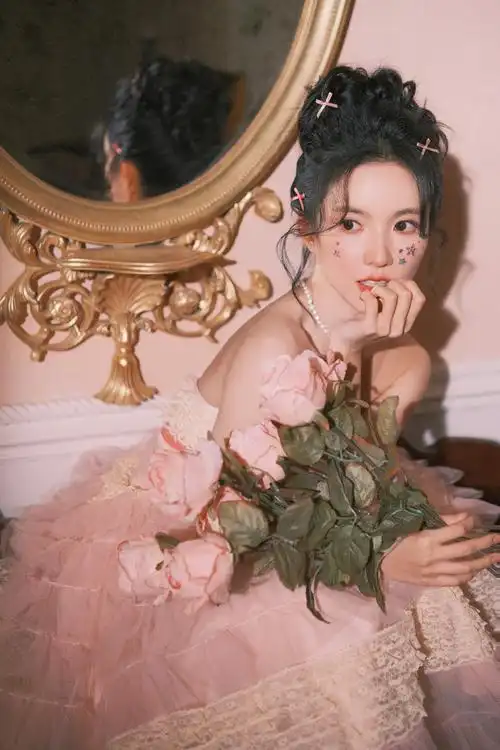 刘些宁1023生日快乐