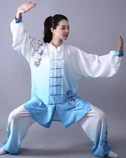 宏极渐变太极服新款武术服披纱太极服绣花太极服表演服团体表演服