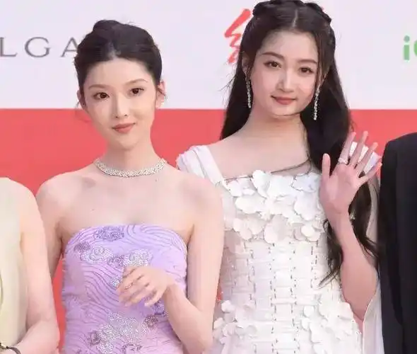 原创北影节红毯高圆圆关晓彤发福林志玲暴瘦叶童费翔气场十足