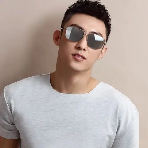 prsr帕莎眼镜广告模特黄景瑜