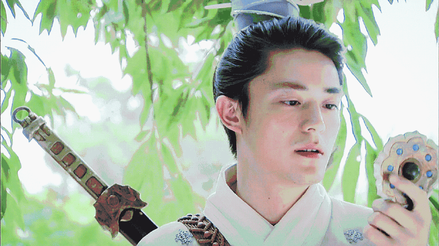 『霍建华1226生日联合产出』