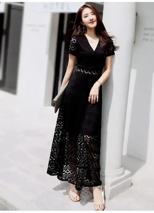 蕾丝连衣裙女夏2020新款中长款雷丝收腰显瘦超仙性感v领气质长裙 黑色