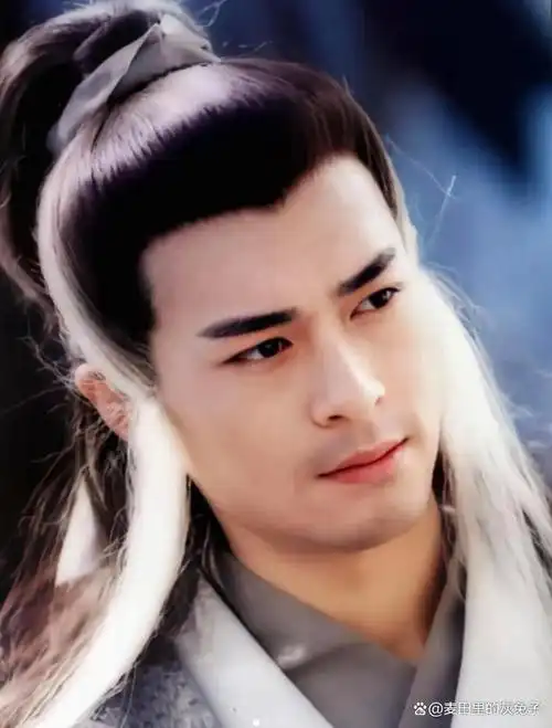 为经典,并无法被超越,比如陈小春的《鹿鼎记》,古天乐的《神雕侠侣》