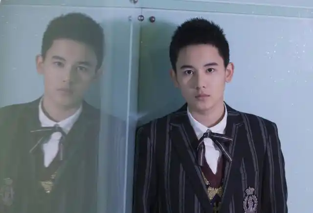 中戏艺考第三网曝胡先煦高考成绩297分仅比当地艺术线高14分