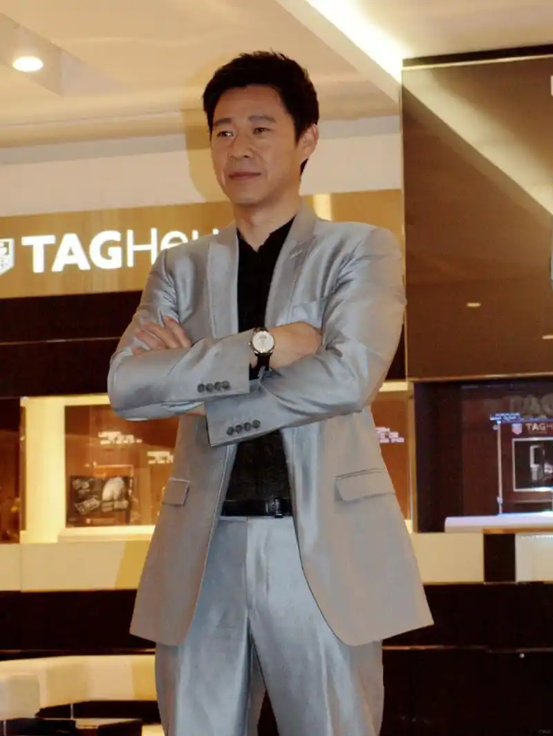 张丰毅图片 张丰毅写真图片