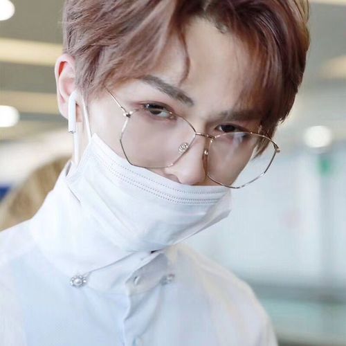 朱正廷同款金丝多边形不规则网红同款大框眼镜女ins平光镜男帅气