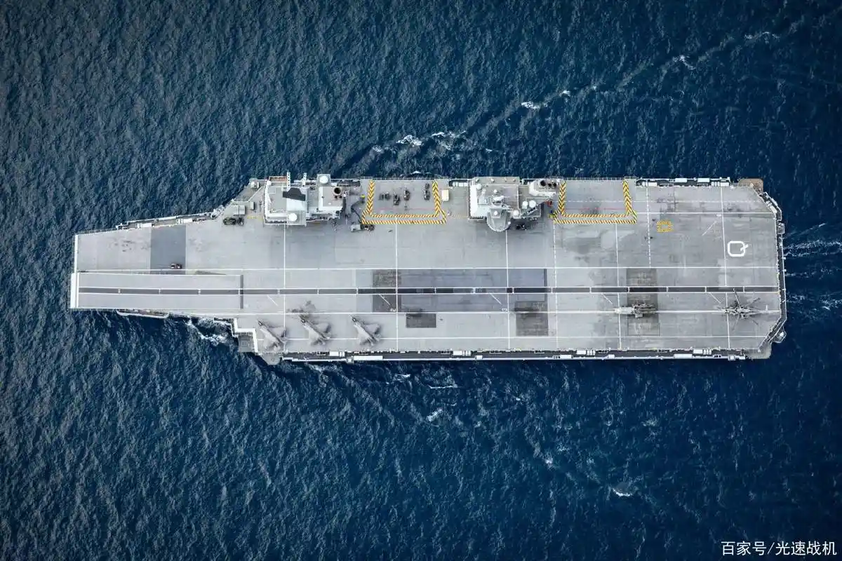 伊丽莎白女王航母到底有啥好?日韩纷纷要山寨,排水量增至7万吨