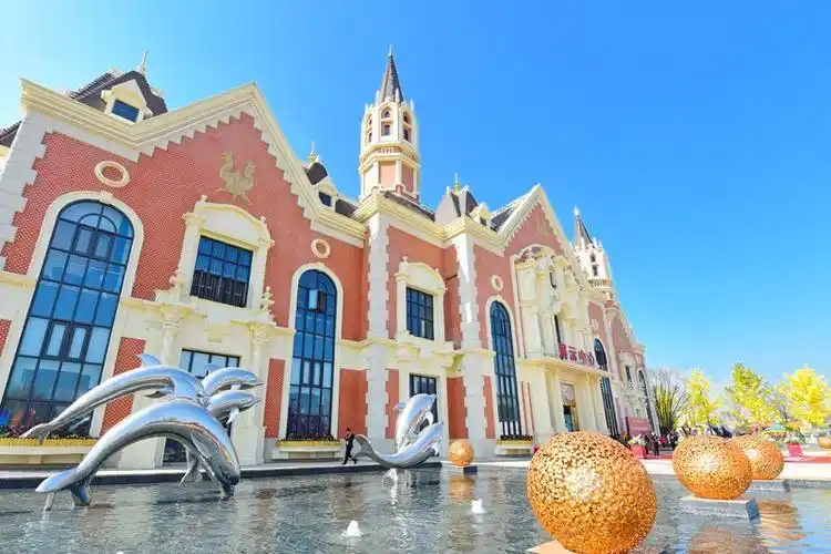 这里春色正好-恒大童世界