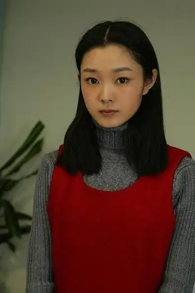 《只要你过得比我好》热播 宋轶纠结童年获同情