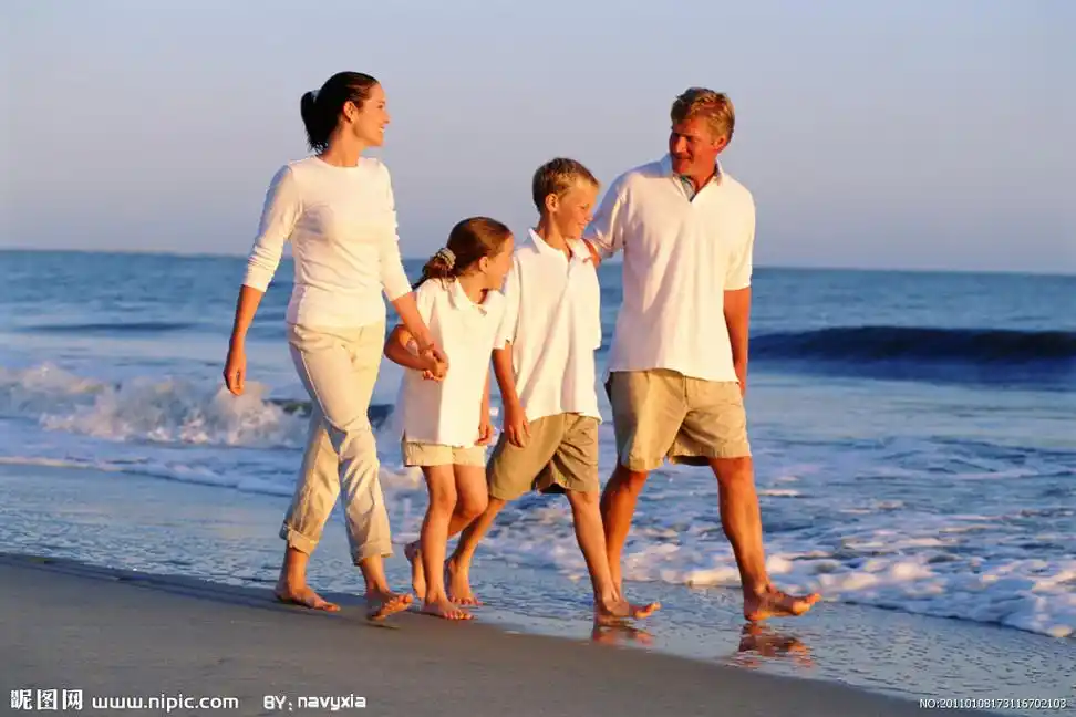 和谐家庭图片[摄影图,jpg]