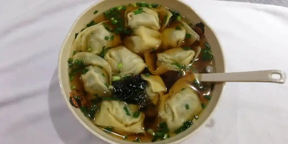 相约最美馄饨店